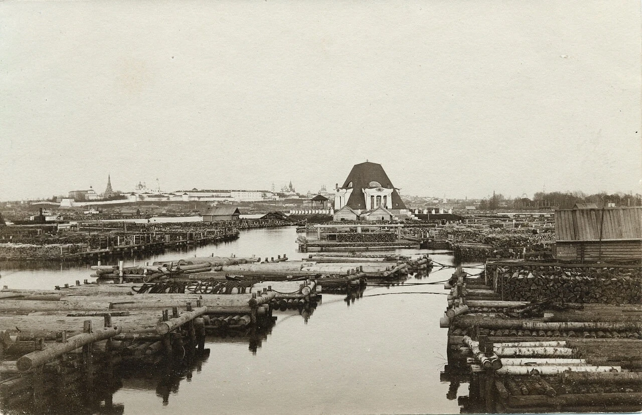 Храм павшим войнам в 1950-х Храм павшим войнам в 1950-х