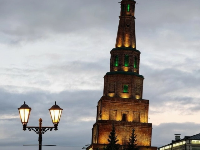 Башня Сююмбике в Казанском Кремле