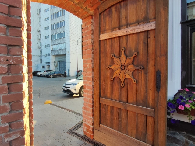 Старинные ворота на Каюма Насыри