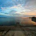 Каменный пирс на полуострове Локомотив 0