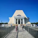 Храм-памятник в честь нерукотворного образа Спасителя 1